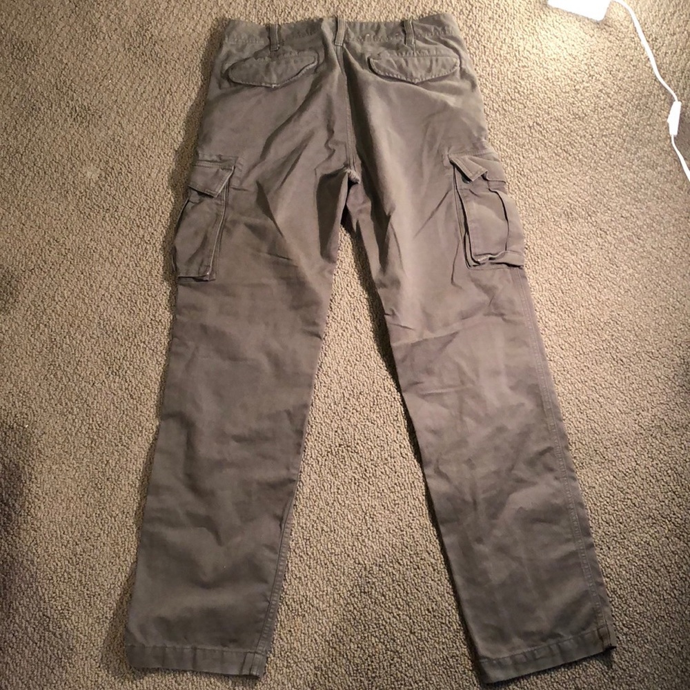 Uniqlo men’s pants (could be unisex) - Picture 2 of 6